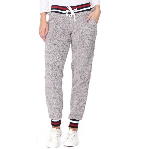 Reflex Pants - 🆕 NWT Sherpa Joggers by Reflex